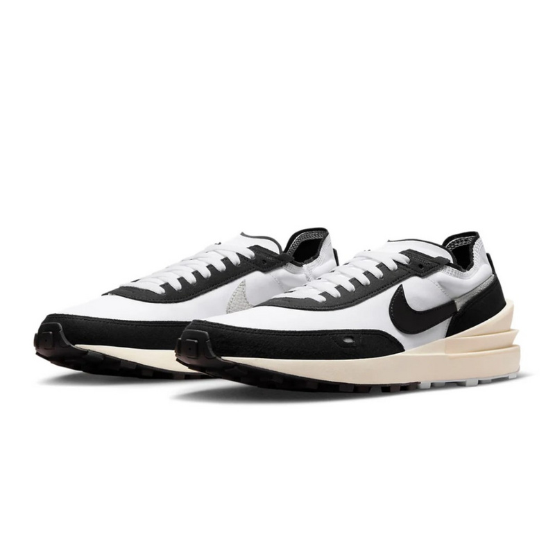 Изображение Nike Waffle One SE Split 'Black White'
