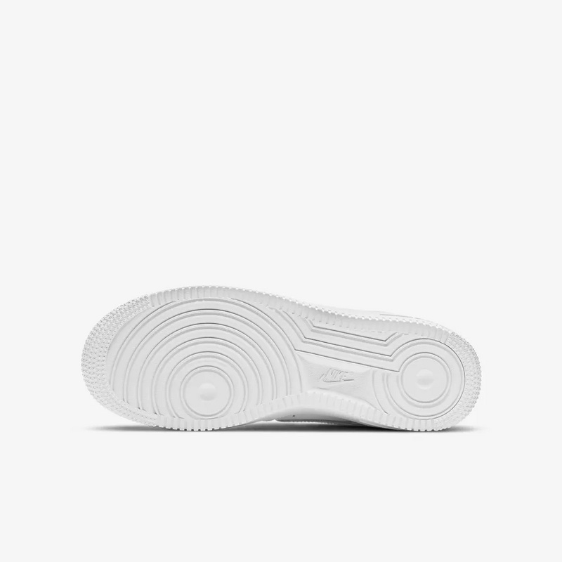 Изображение Nike Air Force 1 Low LE (GS) 'Triple White'
