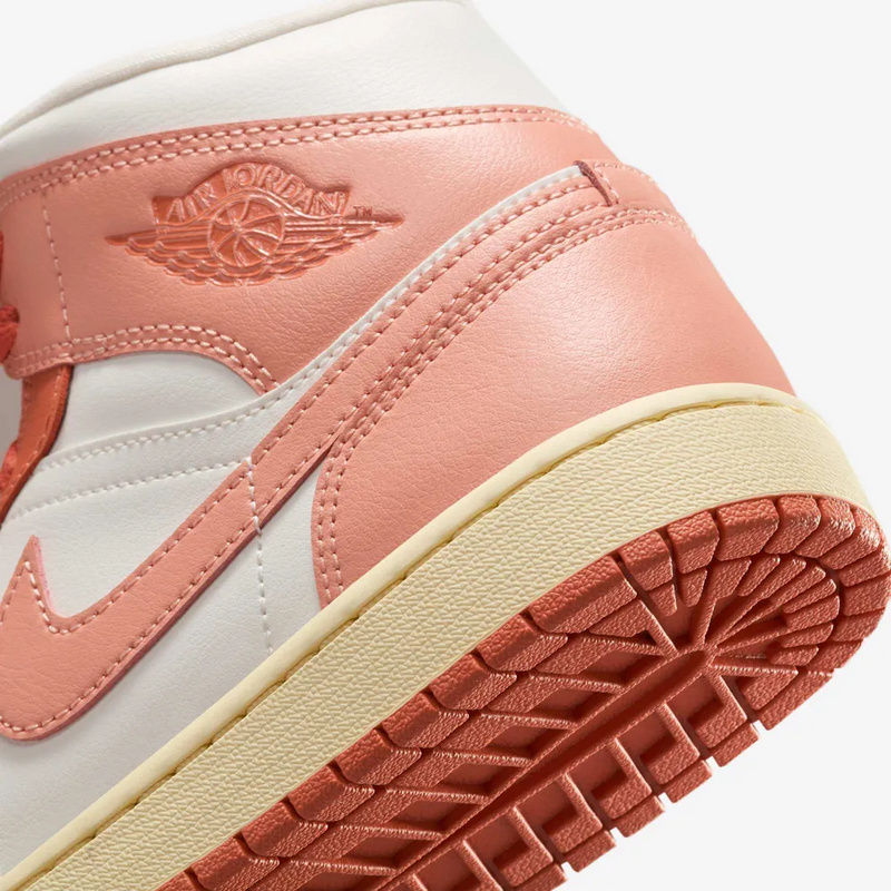 Изображение Nike Air Jordan 1 Mid 'Madder Root'