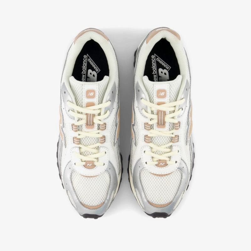 Изображение New Balance 204L 'White Silver Tan'