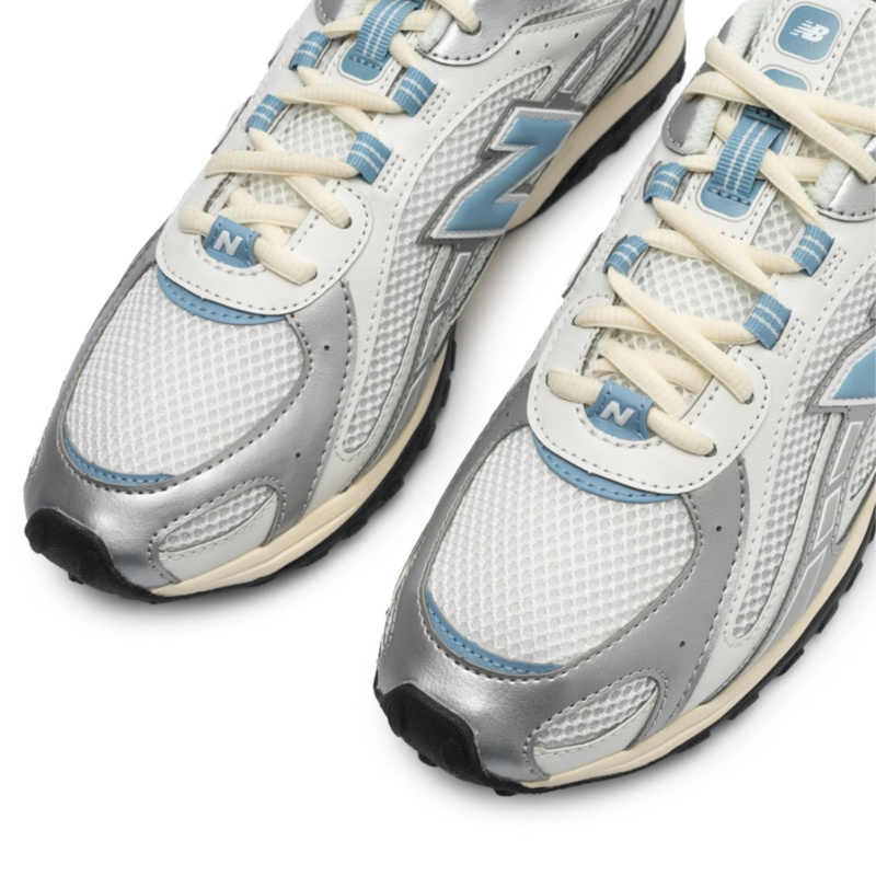 Изображение New Balance 204L 'Silver Metallic Sky'