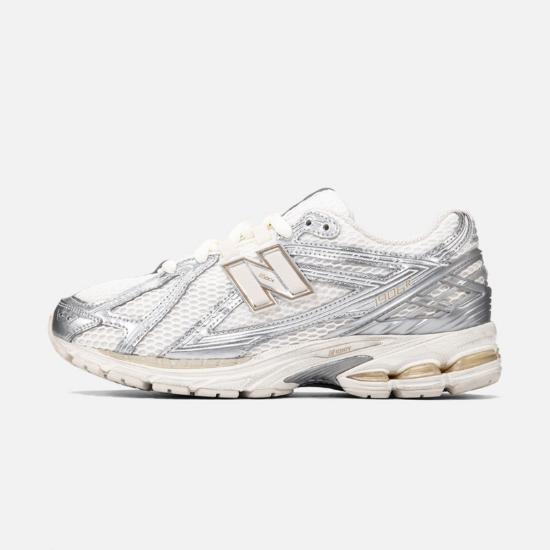 Изображение New Balance 1906R 'Silver Metallic'