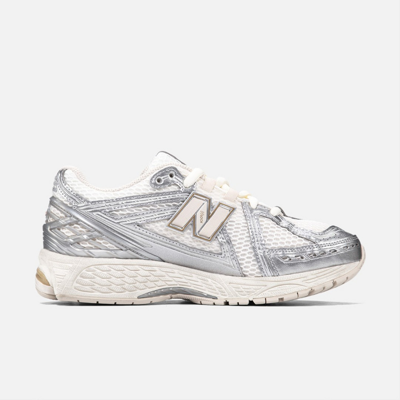 Изображение New Balance 1906R 'Silver Metallic'