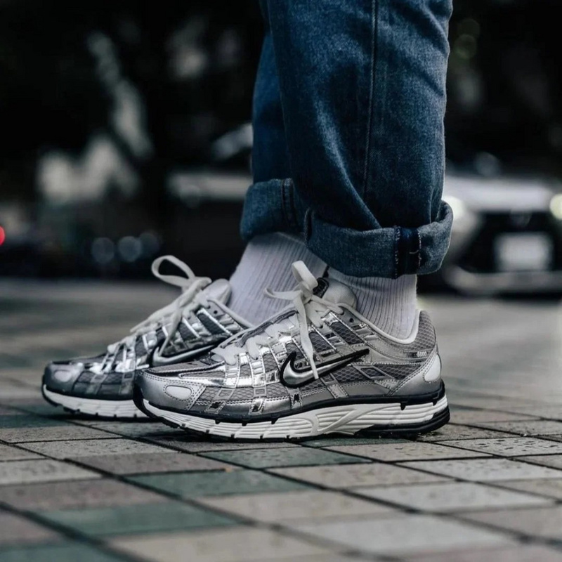 Изображение Nike P-6000 'Metallic Silver'