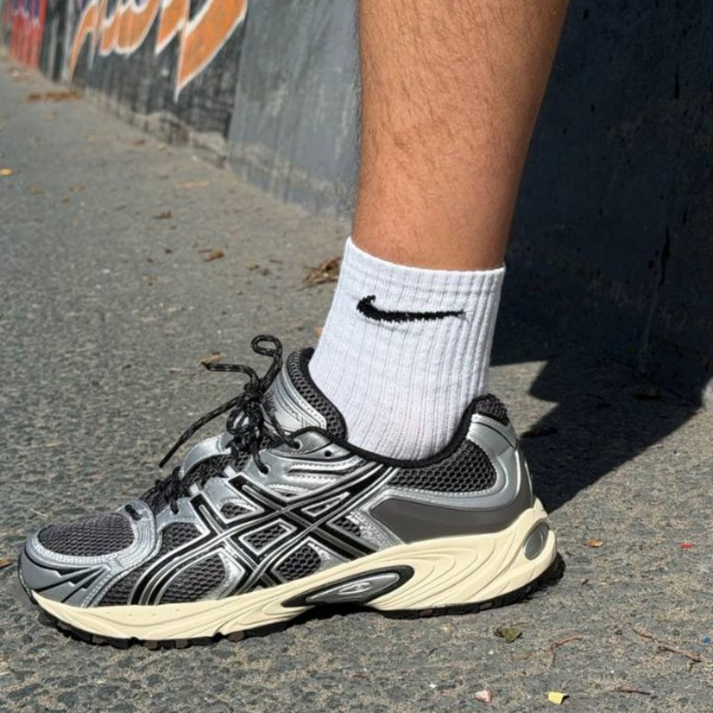 Изображение ASICS Gel-Kanaha TR Nexus 'Carbon Silver'