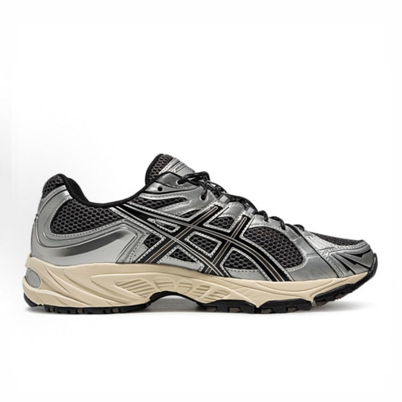 Изображение ASICS Gel-Kanaha TR Nexus 'Carbon Silver'