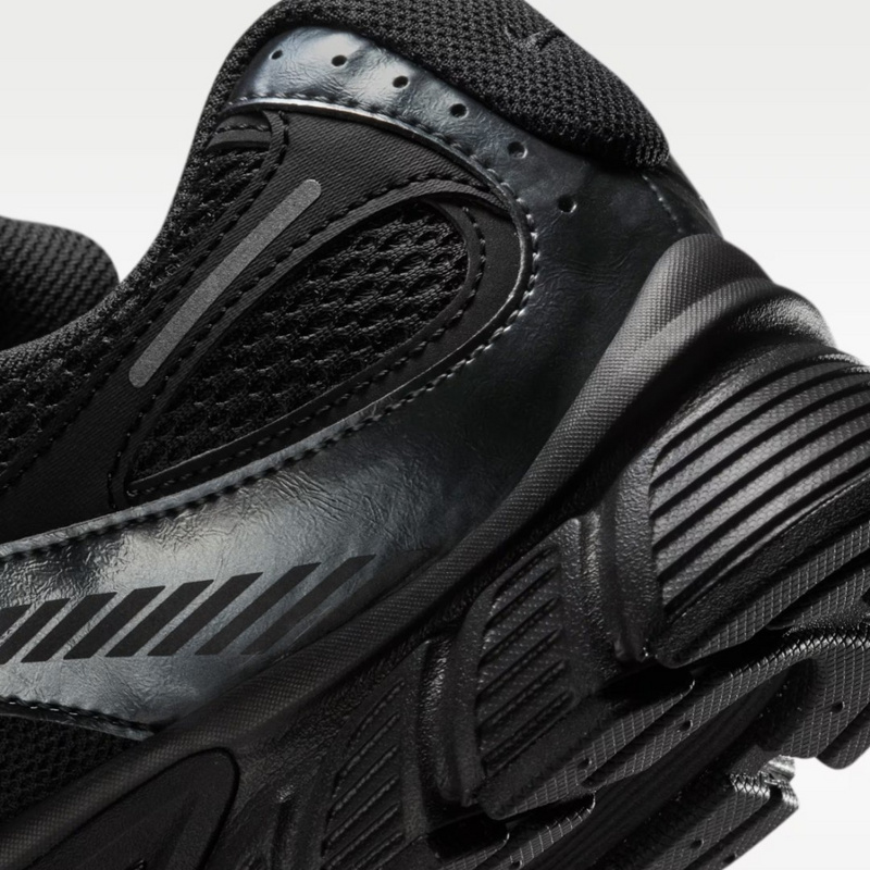 Изображение Nike V5 Runner 'Black Anthracite'