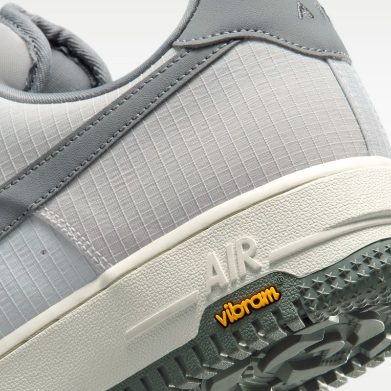 Изображение Nike Air Force 1 '07 Low Vibram 'Summit White'