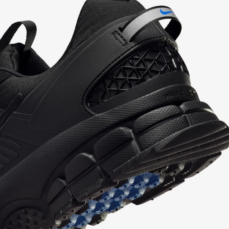 Изображение Nike Zoom Vomero 5 Roam 'Black'